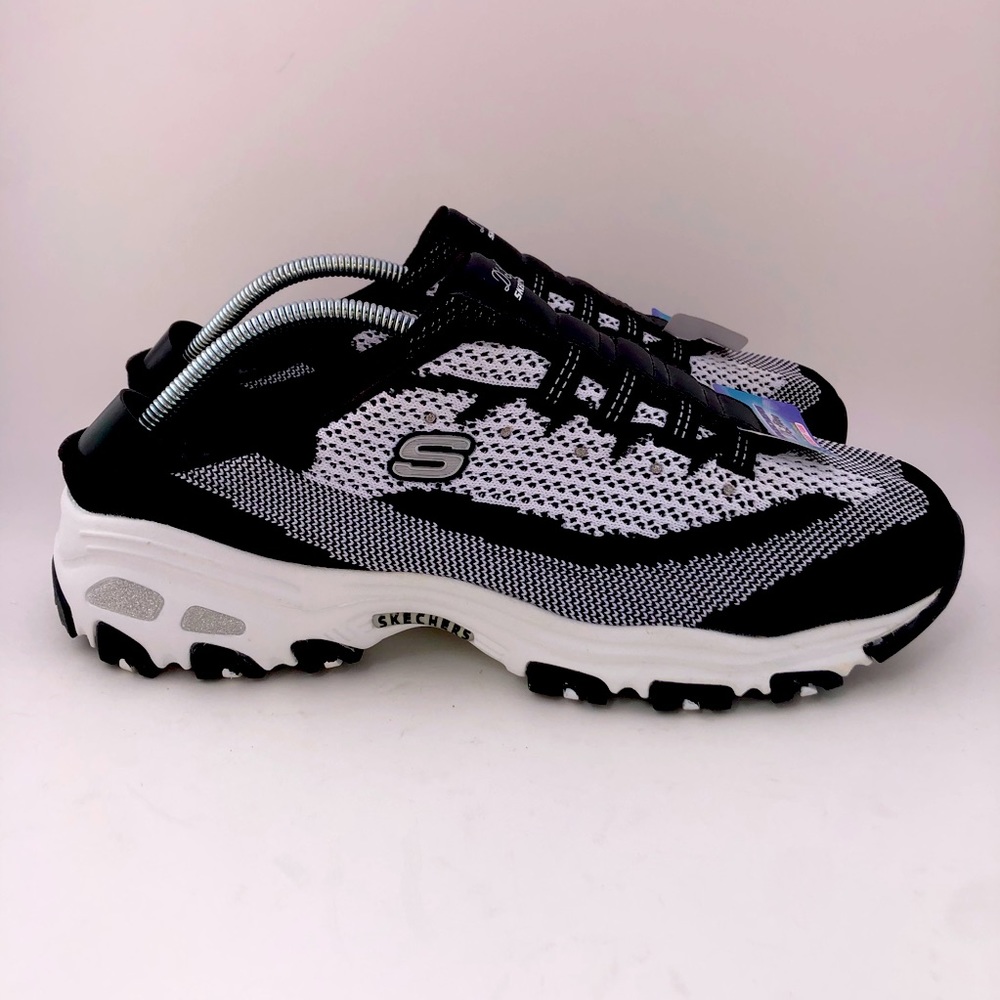 Skechers D’Lites Comfy Cloud Sz 11 NWT SN 11957